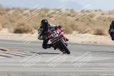 media/Oct-04-2025-CVMA (Sat) [[408bcdd6e4]]/Race 4-Formula Middleweight (Holeshot)/